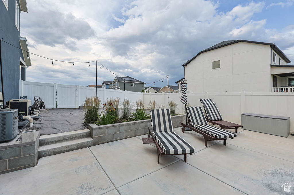 1316 E EARHART LN Eagle Mountain, UT 84005