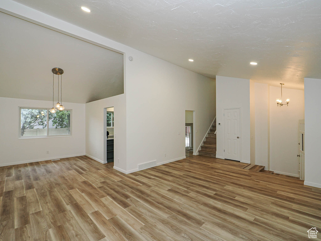 9971 S BORG DR Sandy, UT 84092