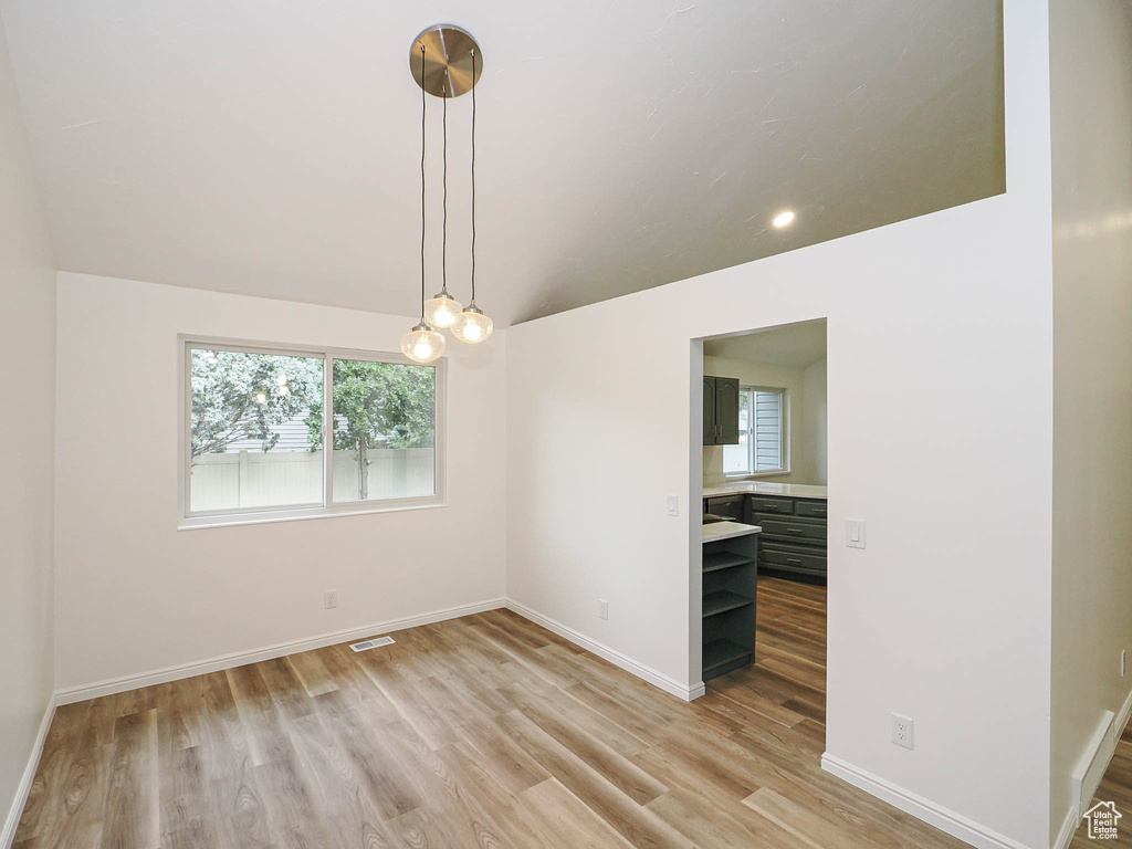 9971 S BORG DR Sandy, UT 84092