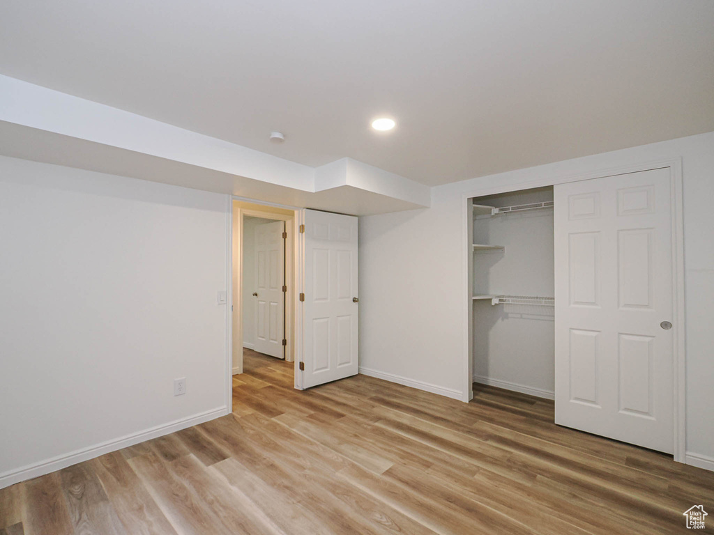 9971 S BORG DR Sandy, UT 84092