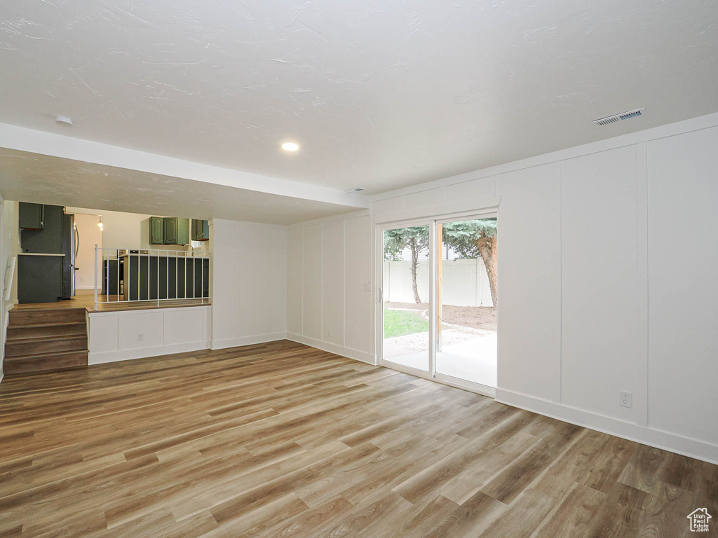 9971 S BORG DR Sandy, UT 84092