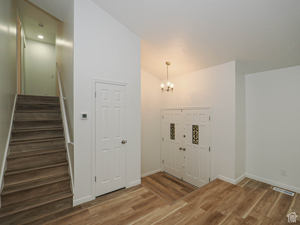 9971 S BORG DR Sandy, UT 84092