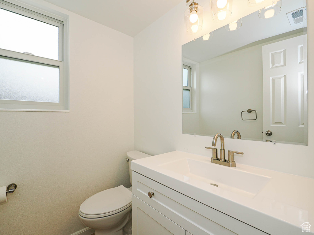 9971 S BORG DR Sandy, UT 84092