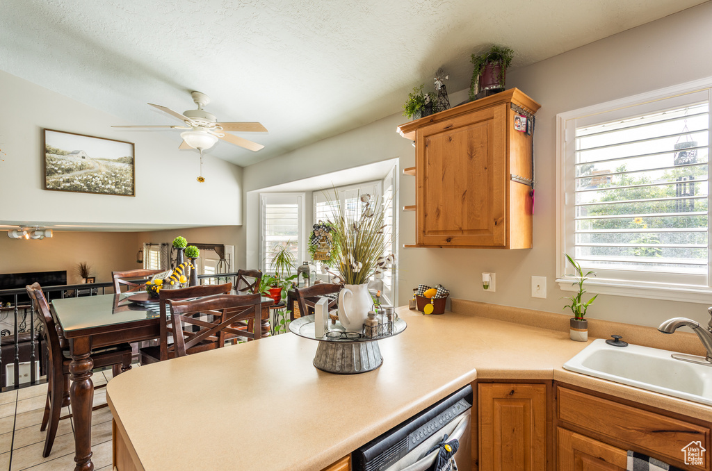 576 MAYO DR Tooele, UT 84074
