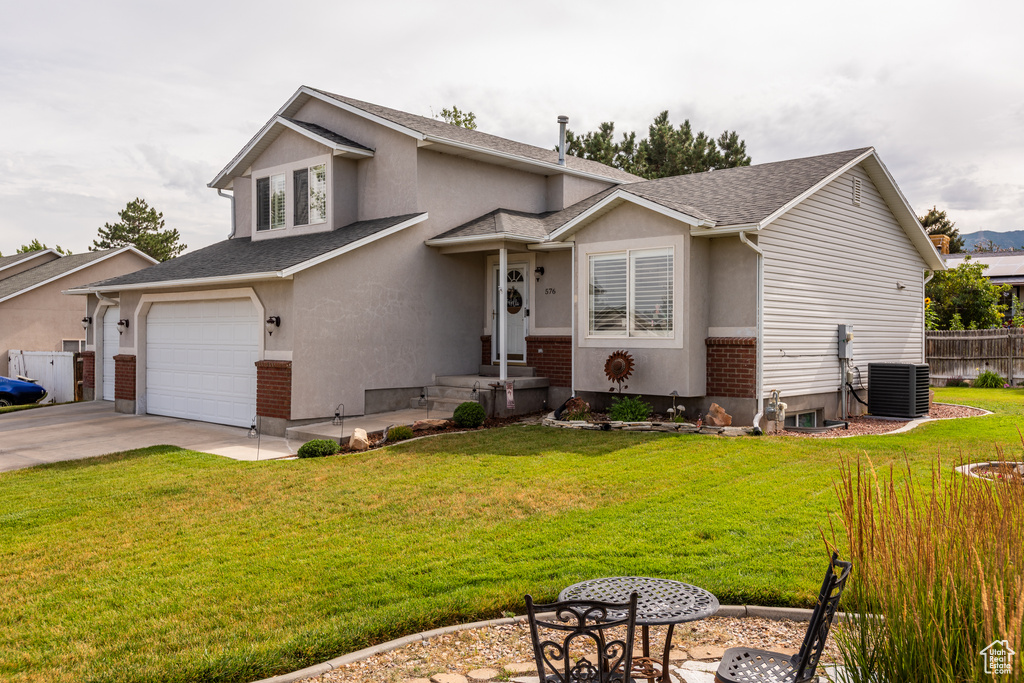 576 MAYO DR Tooele, UT 84074