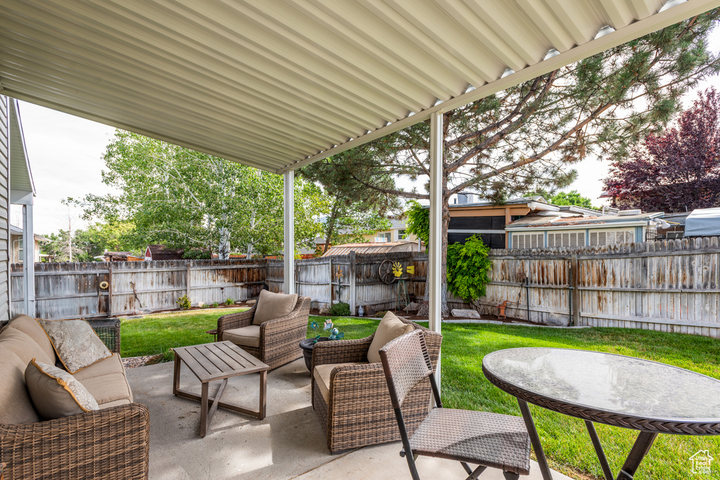576 MAYO DR Tooele, UT 84074