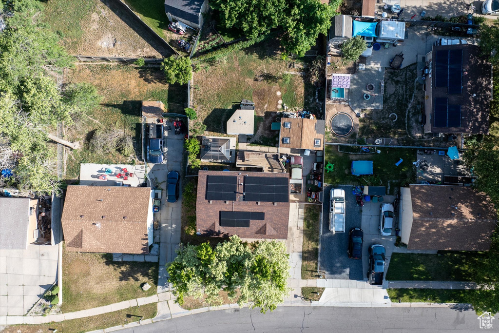 Aerial overview of property\'s location