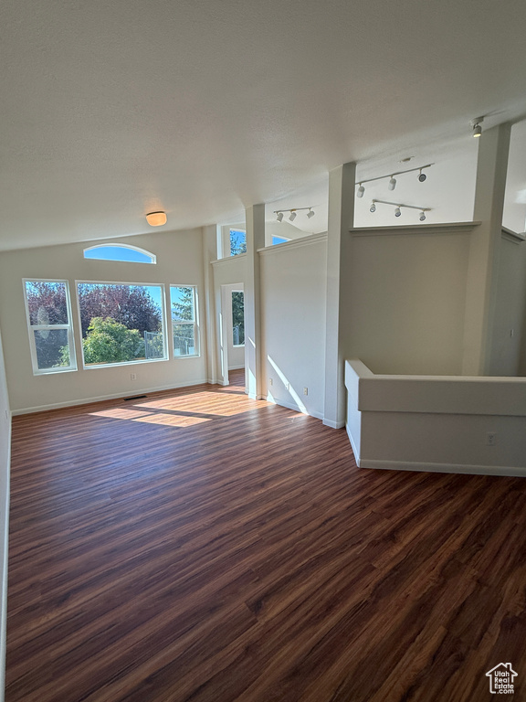 Photo 4 for MLS #2096634 at 232 Winding Way