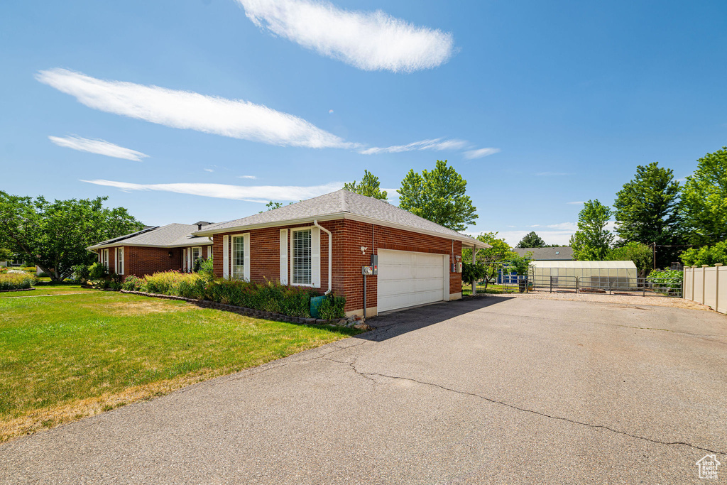 5883 S JARED WAY South Ogden, UT 84403