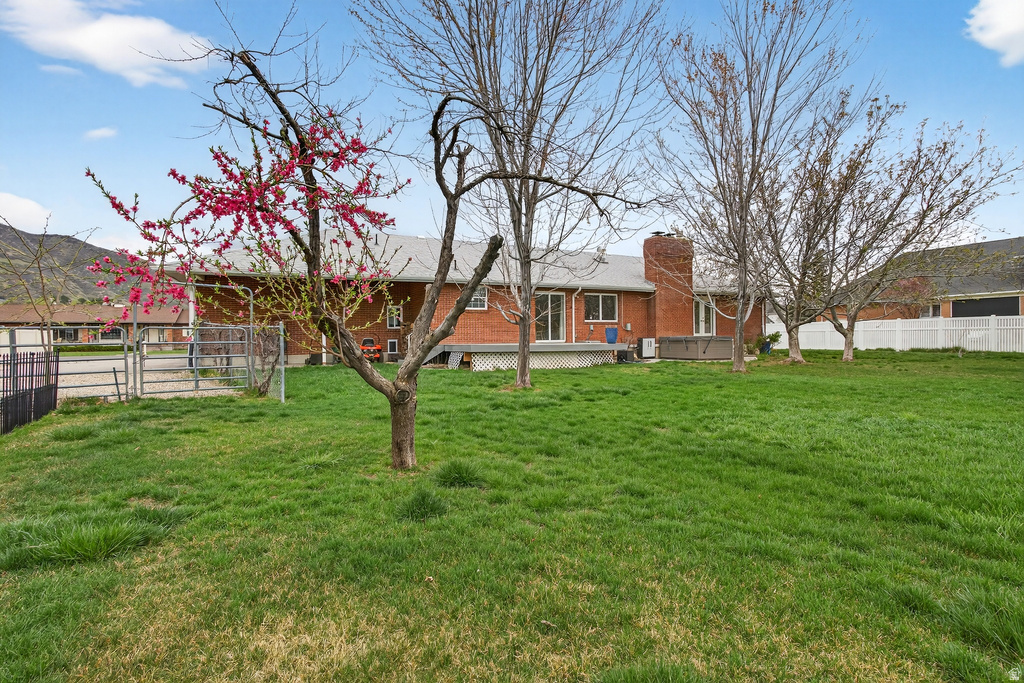 5883 S JARED WAY South Ogden, UT 84403