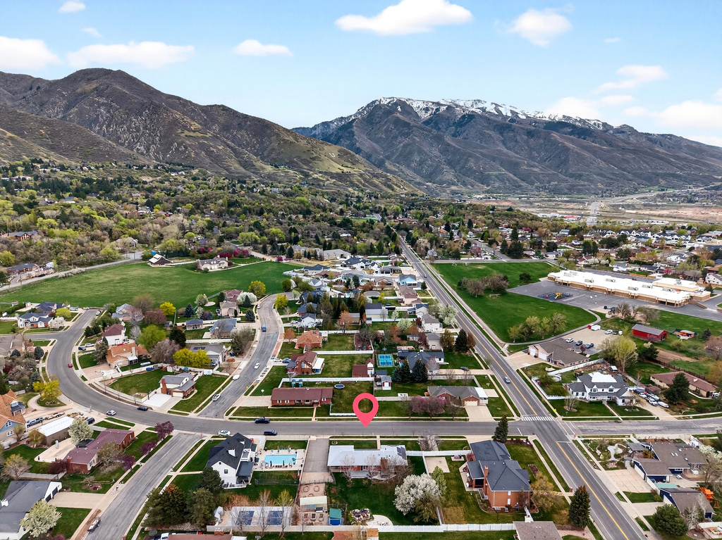 5883 S JARED WAY South Ogden, UT 84403