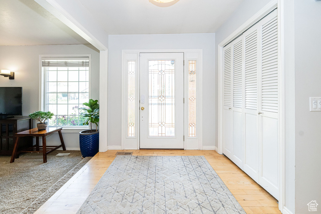 5883 S JARED WAY South Ogden, UT 84403