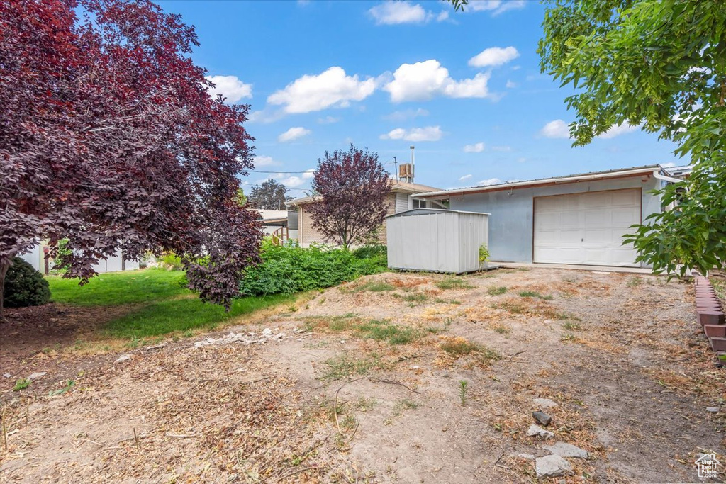8296 S JACKSON ST Midvale, UT 84047