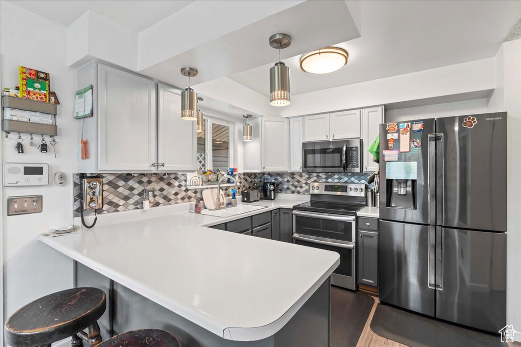 8296 S JACKSON ST Midvale, UT 84047