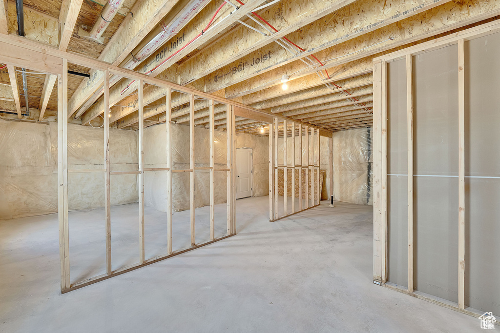 1089 S 3170 E #205 Spanish Fork, UT 84660