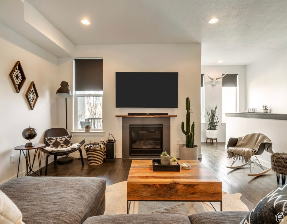 Photo 4 for MLS #2096646 at 70 E North Towne Ln