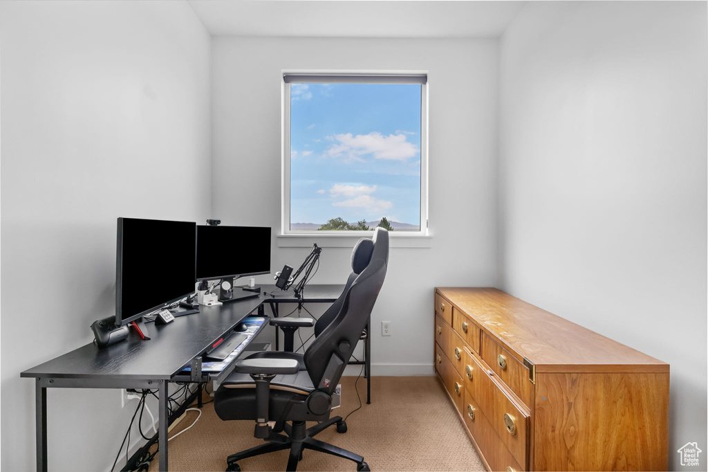 70 E NORTH TOWNE LN North Salt Lake, UT 84054