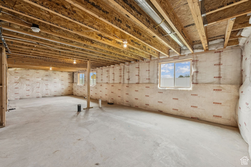 4269 W 2025 S West Haven, UT 84401