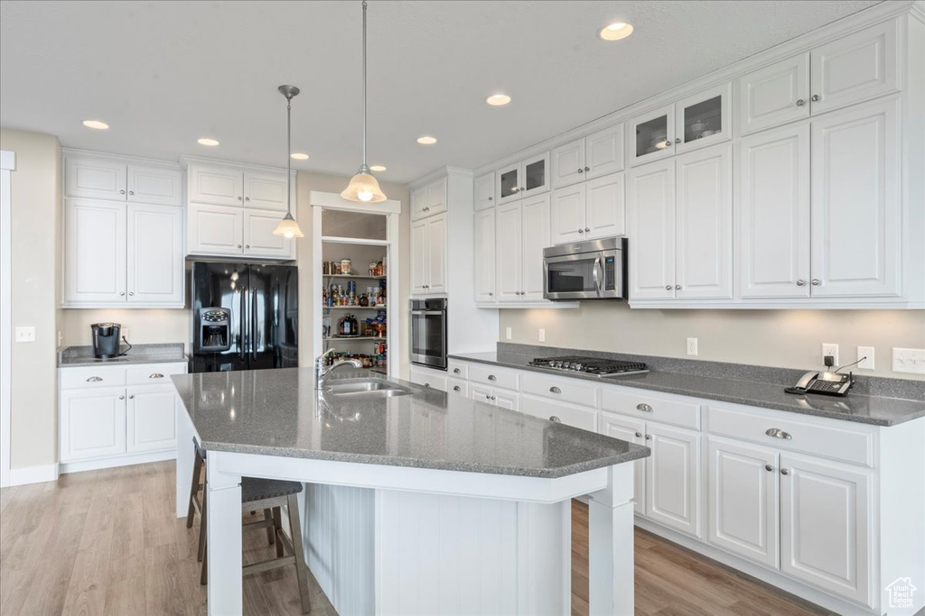 2208 E SANDHILL LN Eagle Mountain, UT 84005