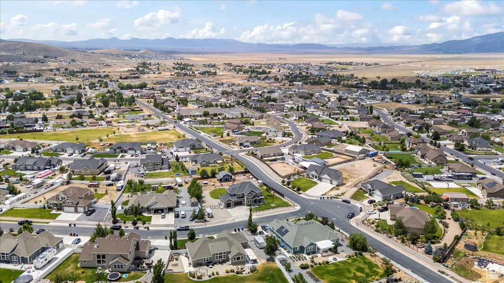 2208 E SANDHILL LN Eagle Mountain, UT 84005