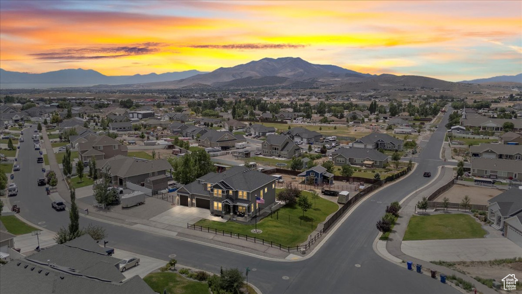 2208 E SANDHILL LN Eagle Mountain, UT 84005