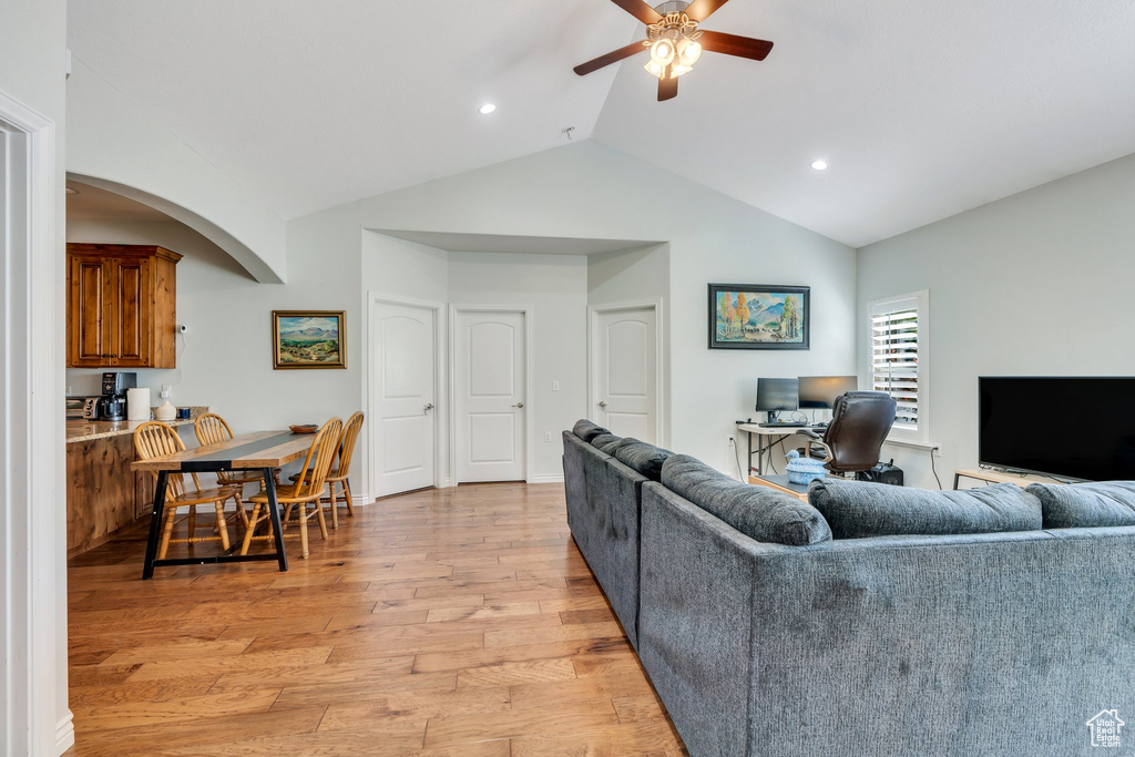 588 S 350 E Pleasant Grove, UT 84062