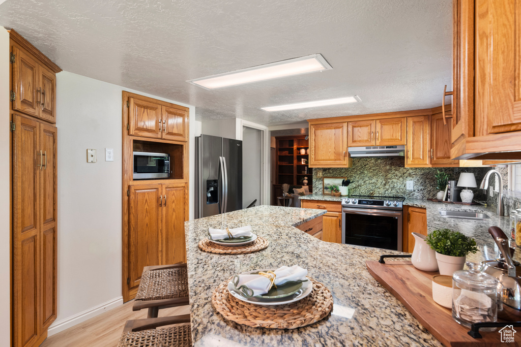 Photo 7 for MLS #2096658 at 192 N Highland Blvd