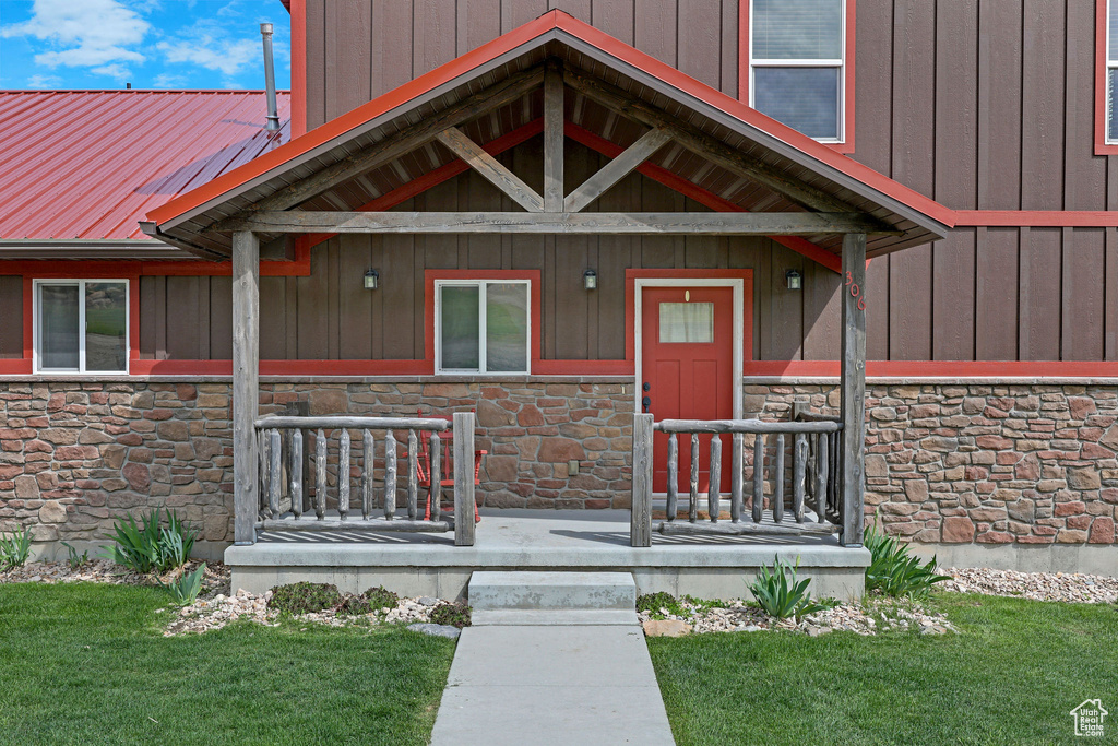 306 SPRING RD Preston, ID 83263