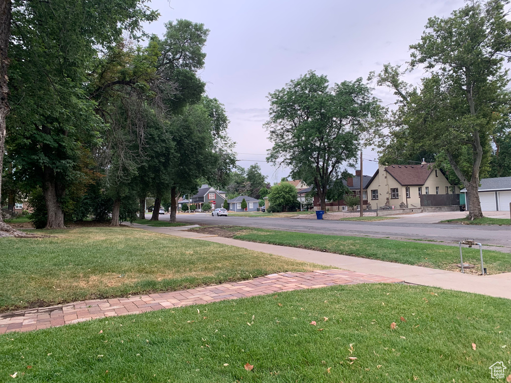 2425 VAN BUREN AVE Ogden, UT 84401