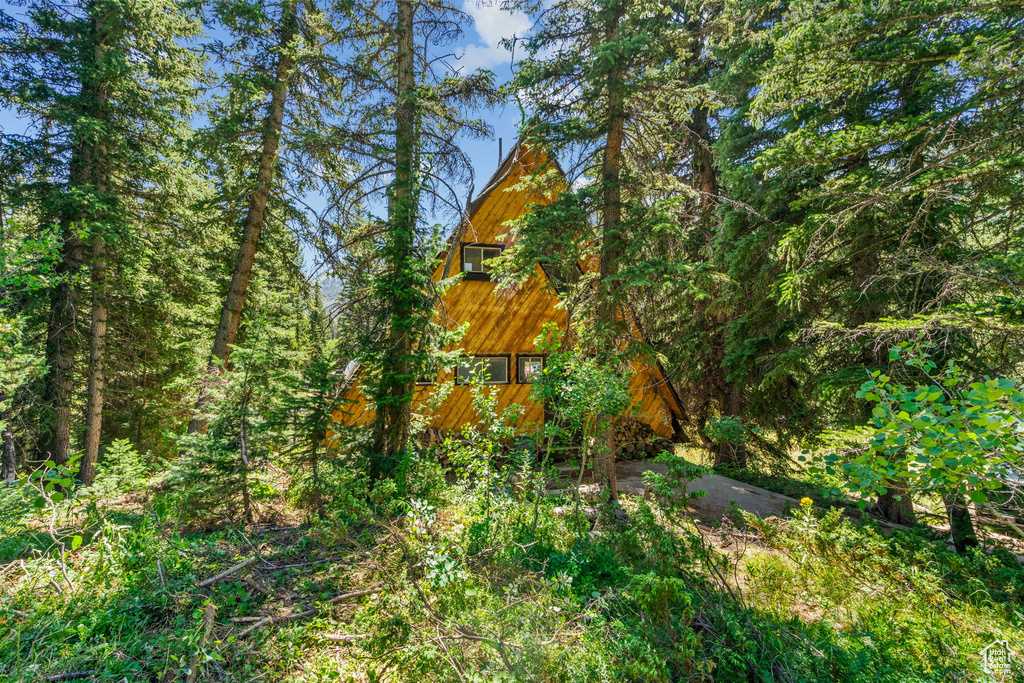 Photo 10 for MLS #2096666 at 9530 Pine Way