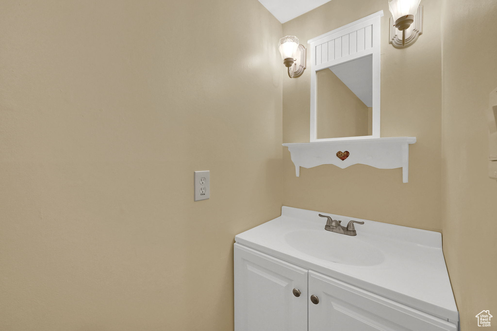 607 E 4030 S Millcreek, UT 84107