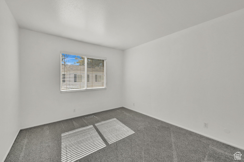 607 E 4030 S Millcreek, UT 84107