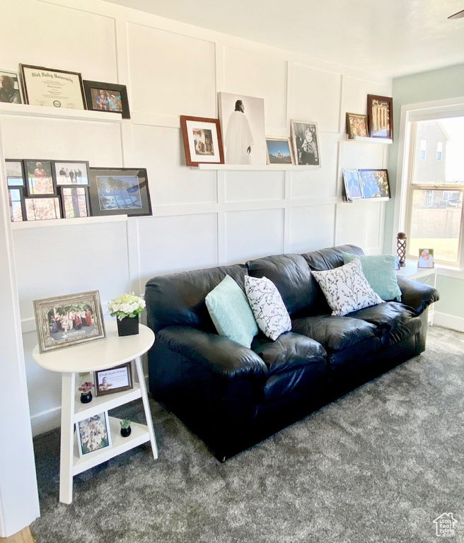 Living room with a decorative wall