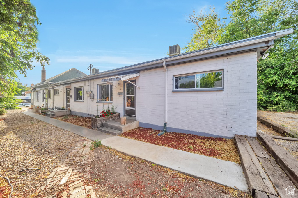 915 S 900 E Salt Lake City, UT 84105