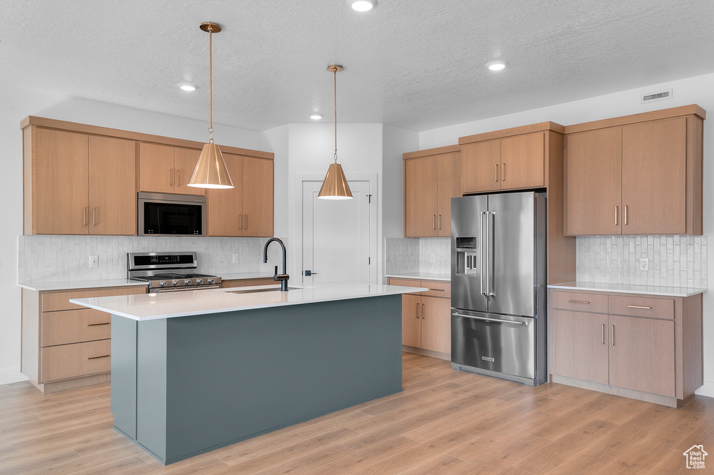 4327 N BRAIKEN RIDGE DR #1019 Lehi, UT 84043