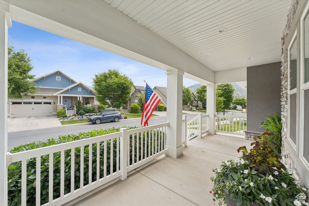 1968 W SILVER LEAF DR Mapleton, UT 84664