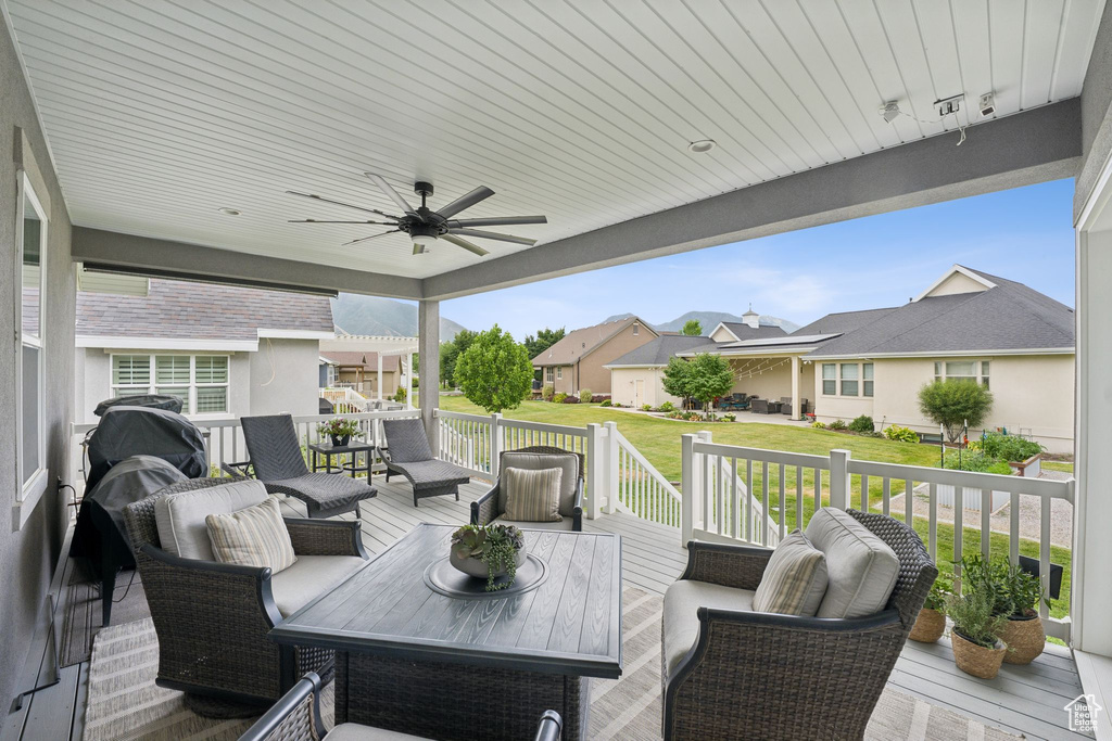 1968 W SILVER LEAF DR Mapleton, UT 84664