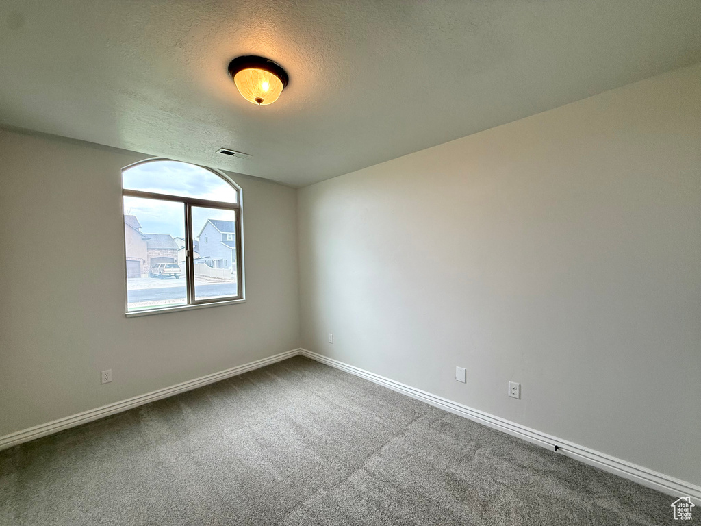 3430 W 5125 S Roy, UT 84067