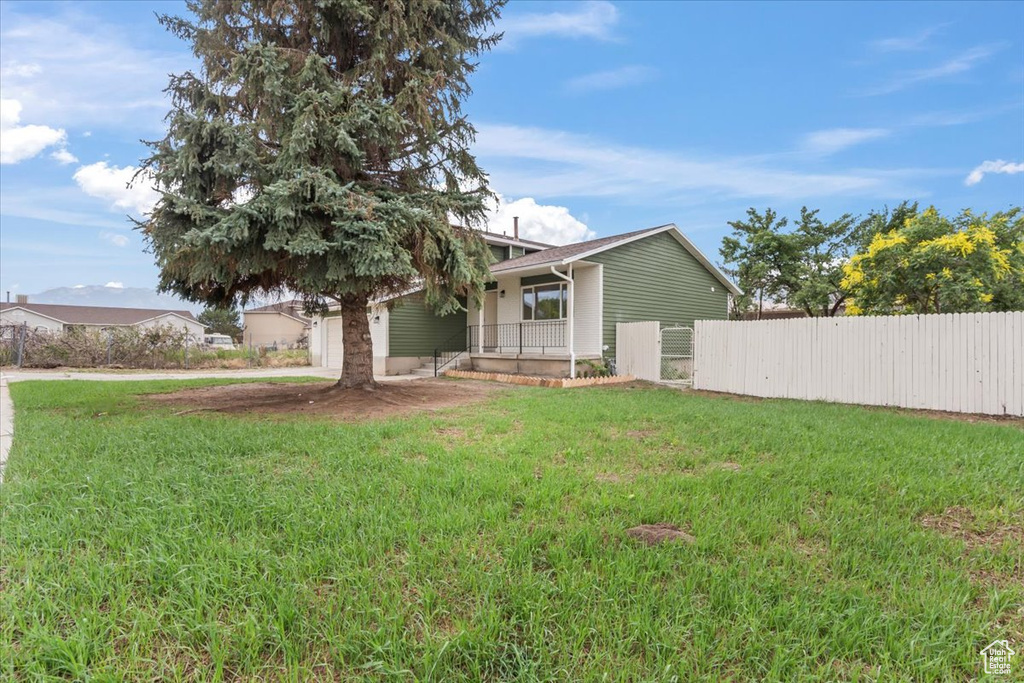 10164 BIRNAM WOODS WAY South Jordan, UT 84095
