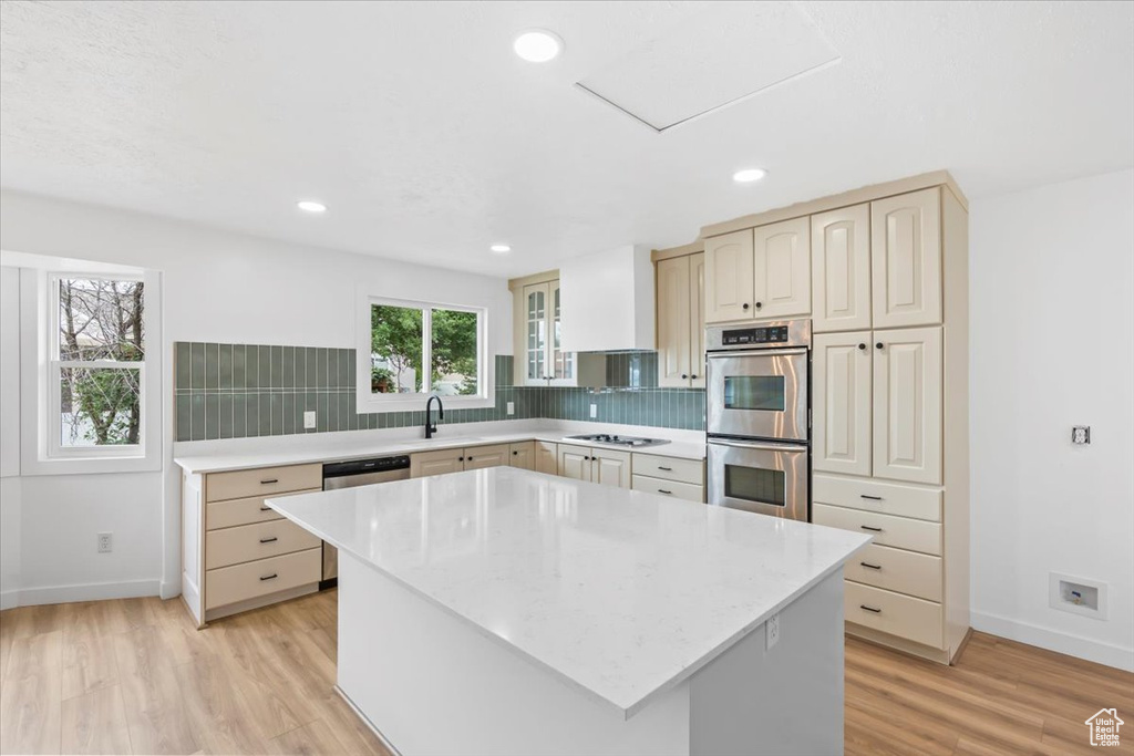 10164 BIRNAM WOODS WAY South Jordan, UT 84095