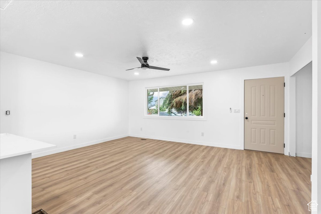 10164 BIRNAM WOODS WAY South Jordan, UT 84095