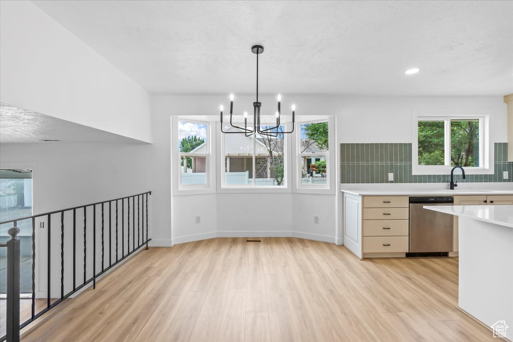 10164 BIRNAM WOODS WAY South Jordan, UT 84095