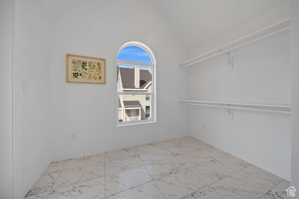 762 E GABLES ST #101 Midvale, UT 84047