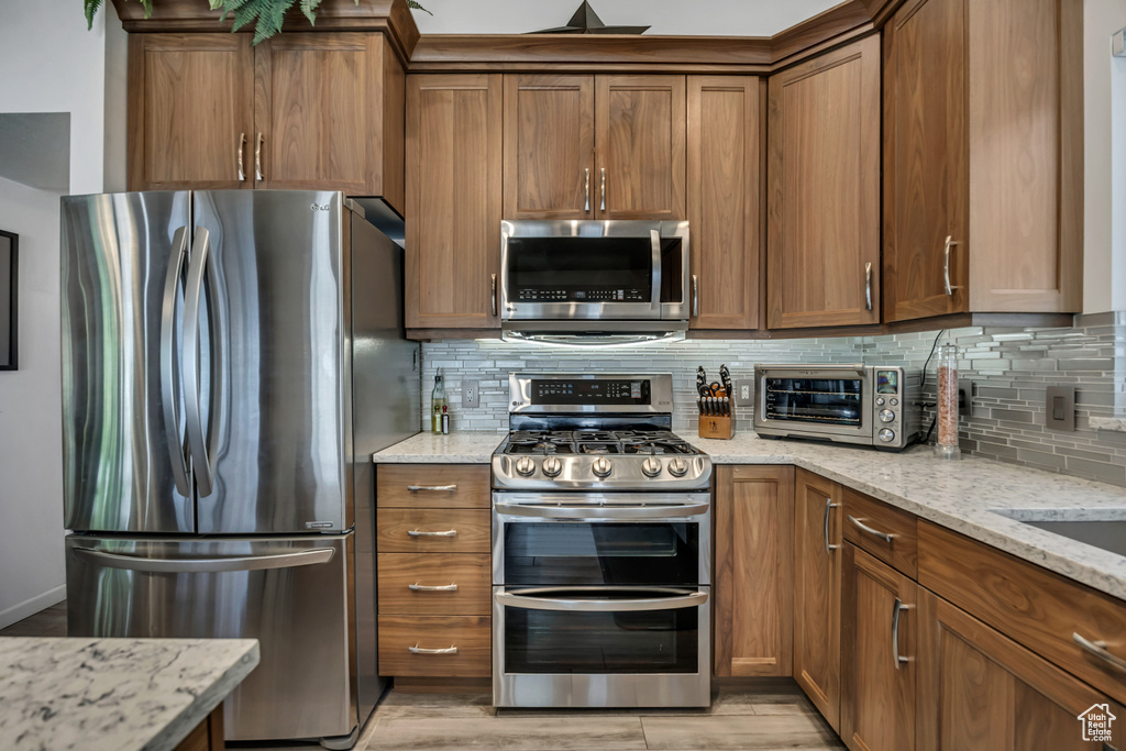 9078 S HARKNESS DR West Jordan, UT 84088