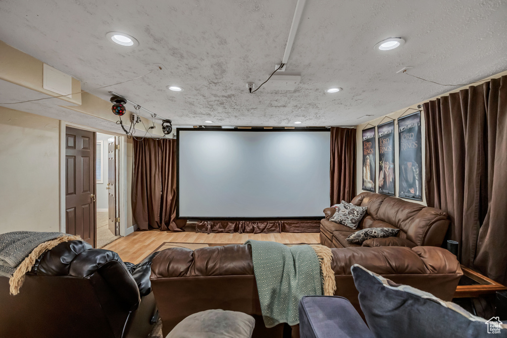 9078 S HARKNESS DR West Jordan, UT 84088