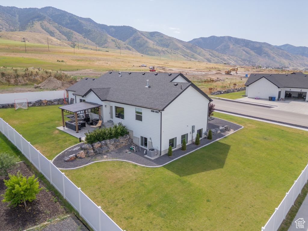 View from above of property featuring mountains