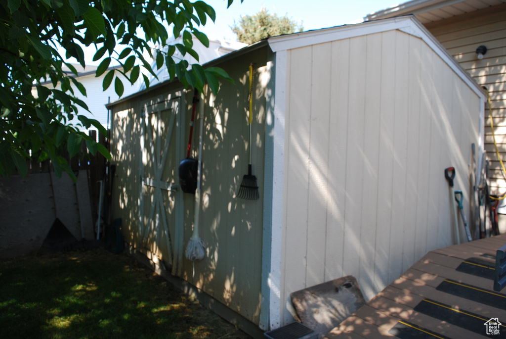 View of side of property