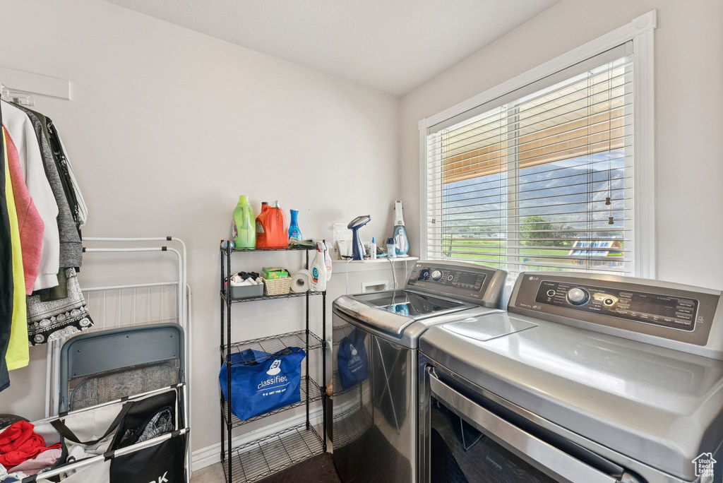 694 E 2350 N North Ogden, UT 84414