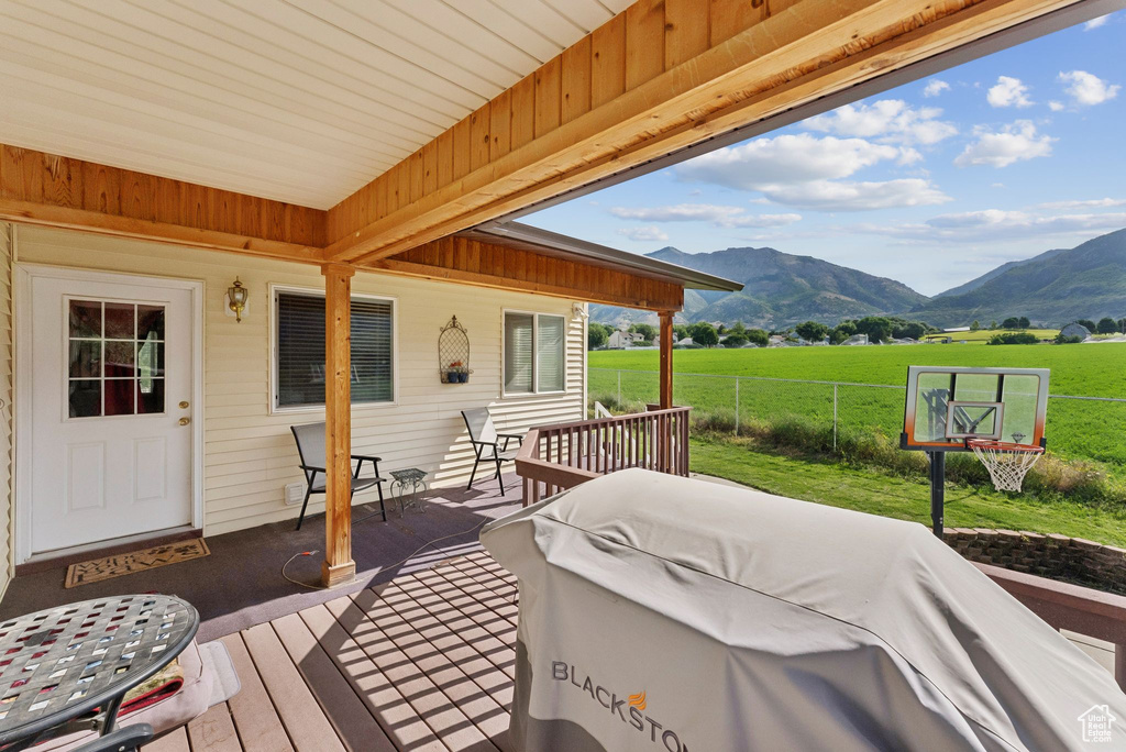 694 E 2350 N North Ogden, UT 84414
