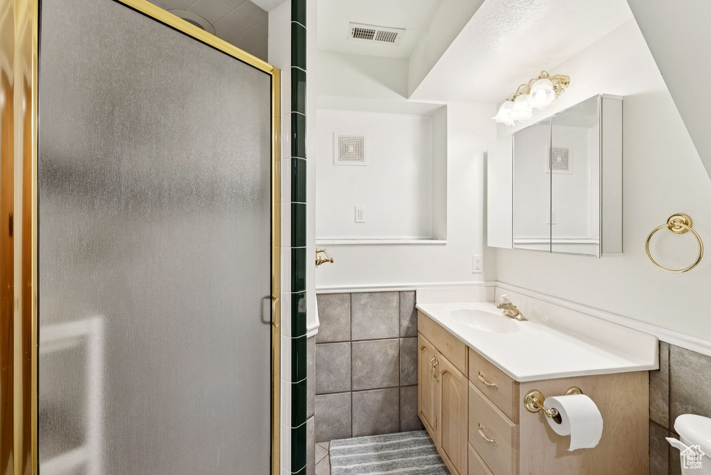 694 E 2350 N North Ogden, UT 84414